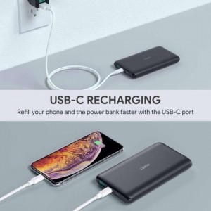 Aukey -  USB-C Powerbank 10000mAh - Zwart