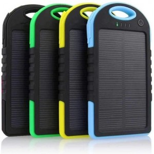 Solar Oplader & Zaklamp voor smartphone or tablet | 3000 mAh | Zwart | Zonneenergie | Duurzaam | Milieuvriendelijk