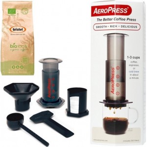 Aeropress Coffee Maker + Bristot BIO 100% gemalen koffie 200gr