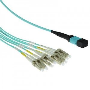Advanced Cable Technology fiber optic kabel: 1 meter Multimode 50/125 OM3 fanout patchkabel 1 X MTP female - 4 X LC .....