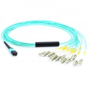 Microconnect fiber optic kabel: MPO Female to LC OM4 2m