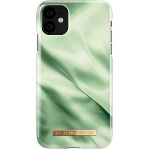 iDeal of Sweden Fashion Apple iPhone 11 Hoesje Pistachio Satin